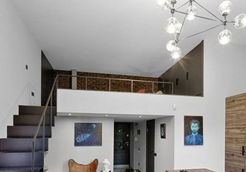 Căn hộ 35m2 trở nên rộng rãi nhờ có gác lửng